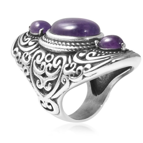 NWOT Amethyst 3 Stone Ring - Picture 3 of 5